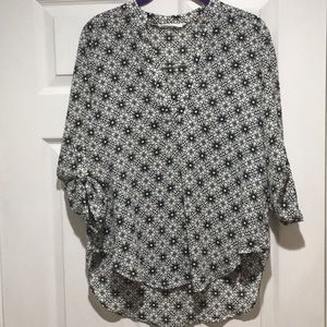 Nordstrom Lush Black and White Floral Blouse